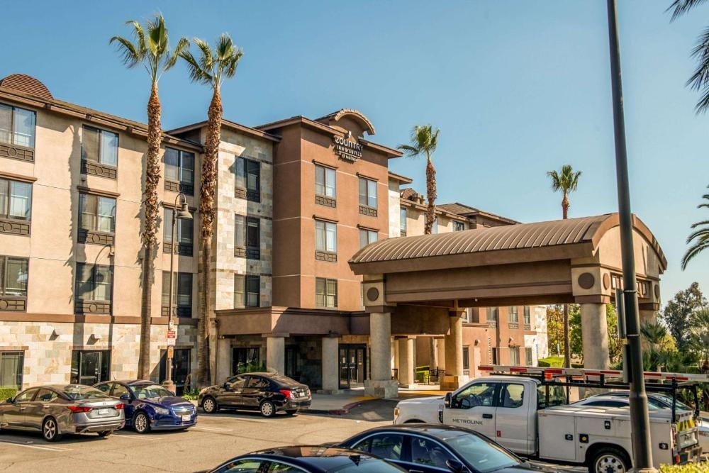 Country Inn & Suites by Radisson, Ontario at Ontario Mills, CA